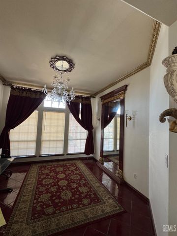 11119 Quadrille Court, Bakersfield, CA 93312