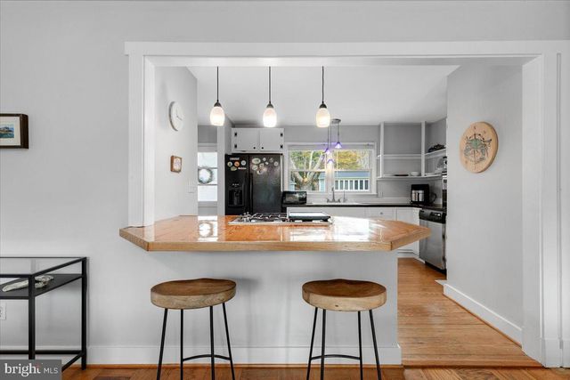 110 YEWELL RD, Queenstown, MD 21658