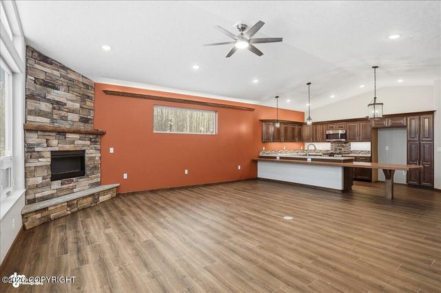 1584 S Birch Lake Drive, Big Lake, AK 99652