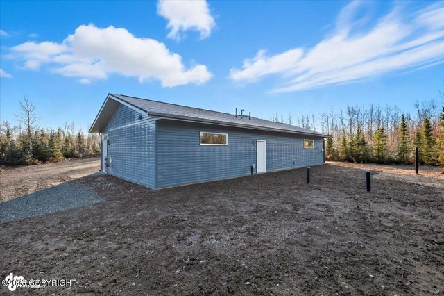 1584 S Birch Lake Drive, Big Lake, AK 99652
