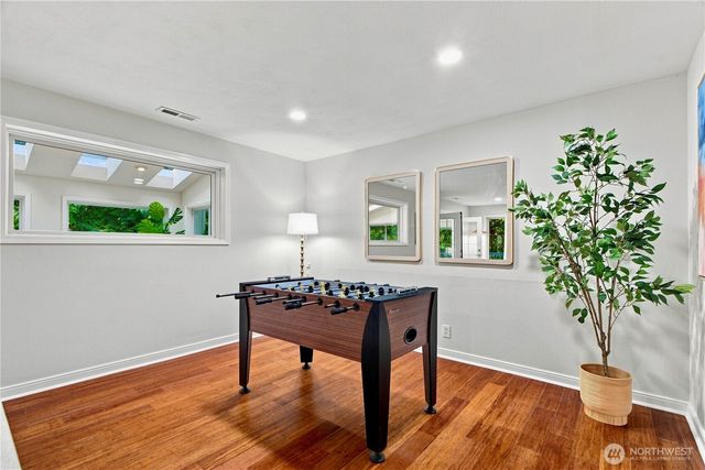 2022 227th Avenue NE, Sammamish, WA 98074