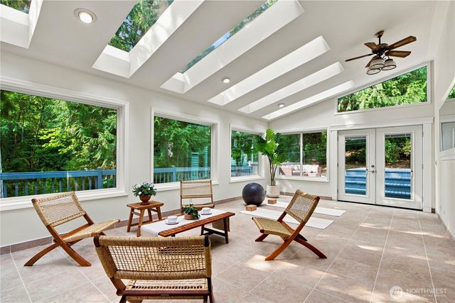 2022 227th Avenue NE, Sammamish, WA 98074