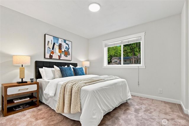 2022 227th Avenue NE, Sammamish, WA 98074