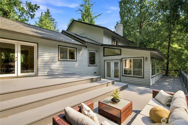 2022 227th Avenue NE, Sammamish, WA 98074