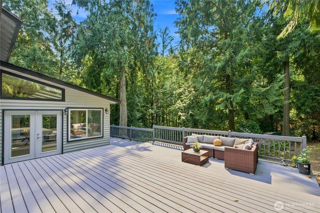 2022 227th Avenue NE, Sammamish, WA 98074