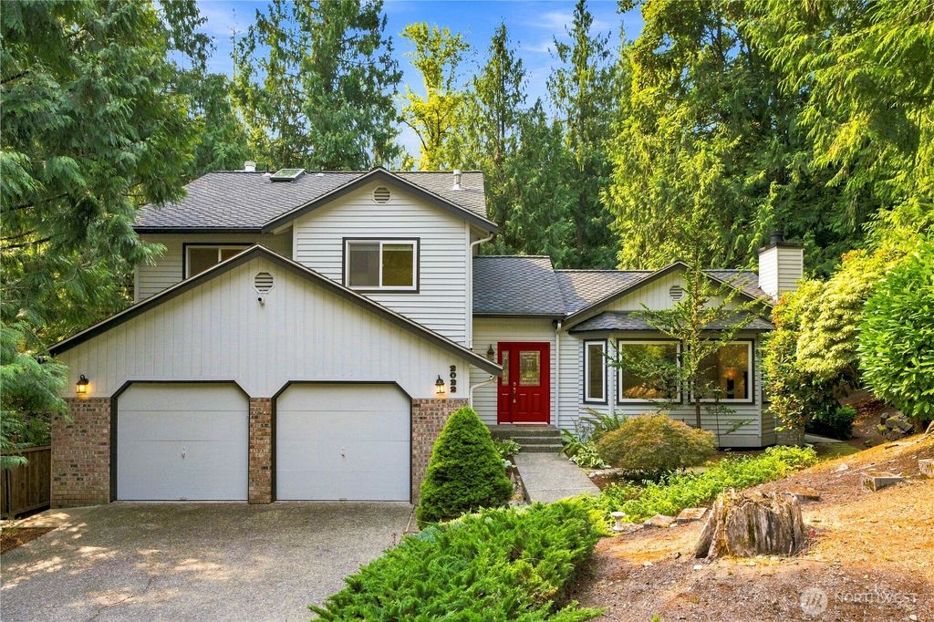 2022 227th Avenue NE, Sammamish, WA 98074