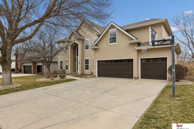 6417 S 178 Street, Omaha, NE 68135