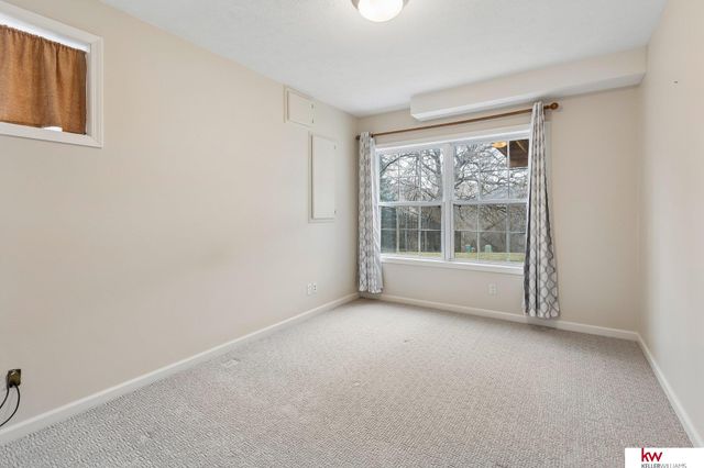 6417 S 178 Street, Omaha, NE 68135