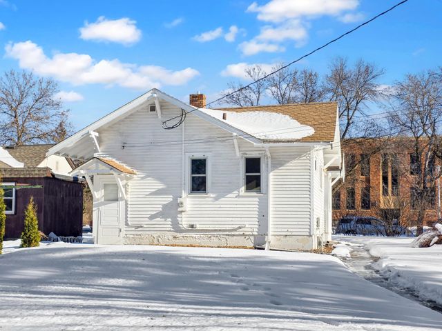 727 3rd Avenue NE, Brainerd, MN 56401