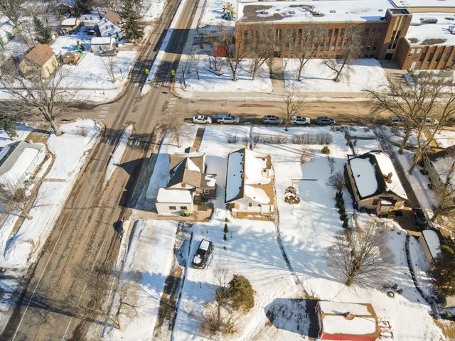 727 3rd Avenue NE, Brainerd, MN 56401