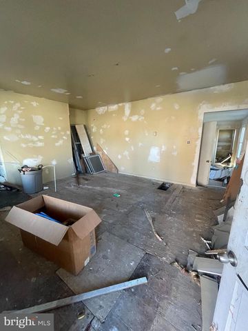 369 E BROADWAY, Salem, NJ 08079