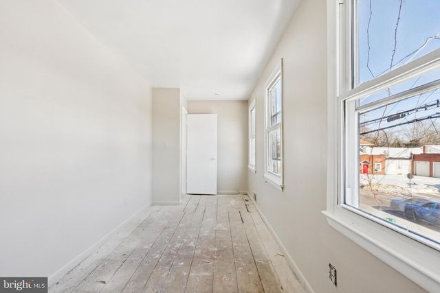 369 E BROADWAY, Salem, NJ 08079