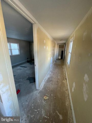 369 E BROADWAY, Salem, NJ 08079