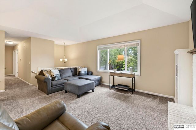13708 Frederick Avenue, Omaha, NE 68138