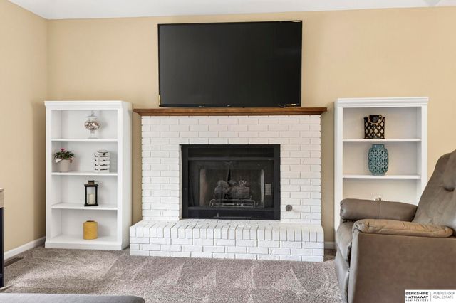 13708 Frederick Avenue, Omaha, NE 68138