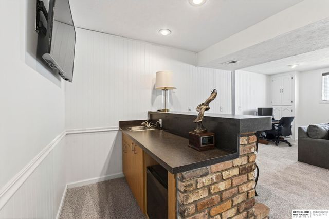 13708 Frederick Avenue, Omaha, NE 68138