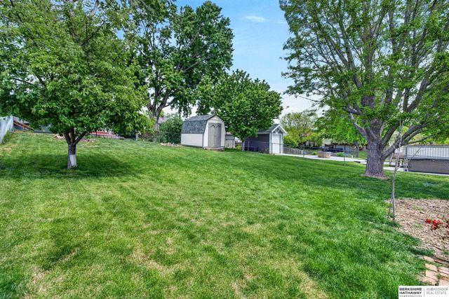 13708 Frederick Avenue, Omaha, NE 68138