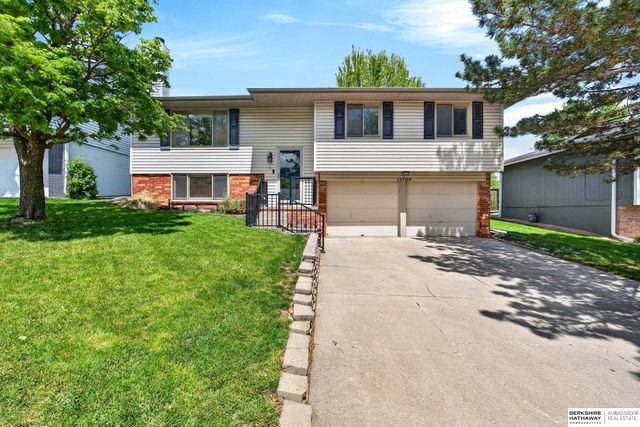 13708 Frederick Avenue, Omaha, NE 68138