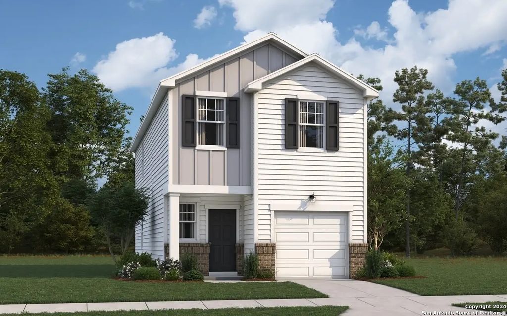 10640 Tufted Court, Adkins, TX 78101