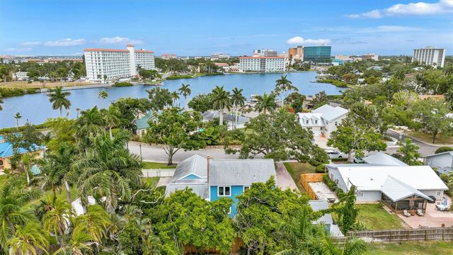 206 20TH STREET W, Bradenton, FL 34205