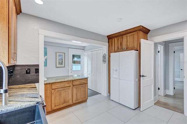 206 20TH STREET W, Bradenton, FL 34205