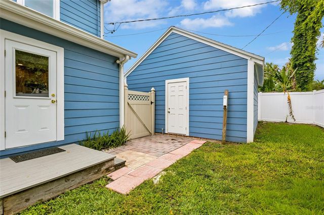 206 20TH STREET W, Bradenton, FL 34205