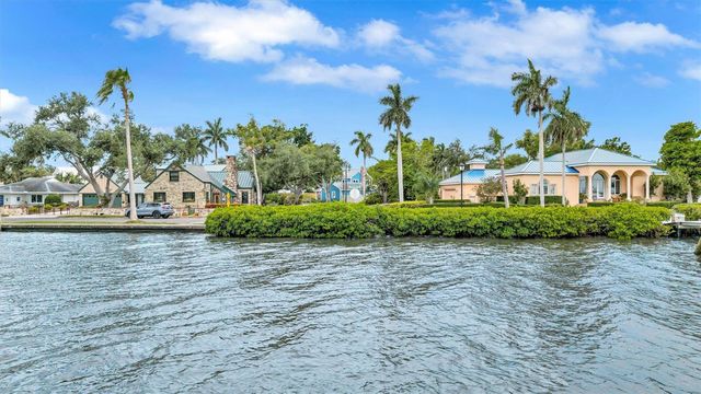 206 20TH STREET W, Bradenton, FL 34205