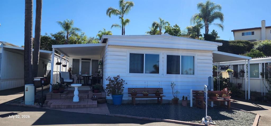 245 W Bobier Drive 06, Vista, CA 92083 — photo 3