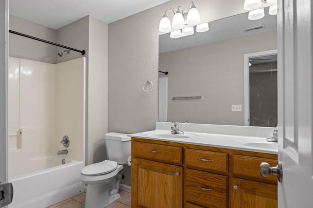 52 Creeks Jewell Drive, Ringgold, GA 30736