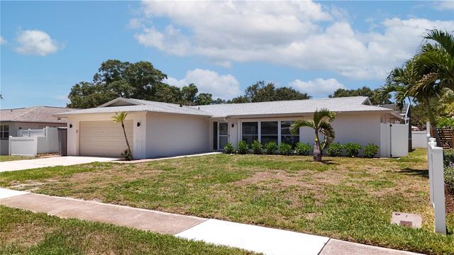 10428 137TH LANE, Largo, FL 33774