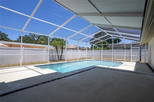 10428 137TH LANE, Largo, FL 33774