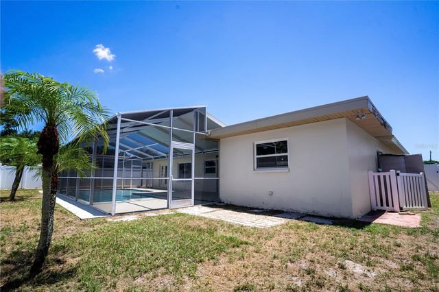 10428 137TH LANE, Largo, FL 33774