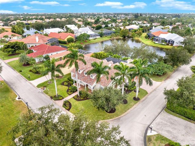 8642 S LAKE CIRCLE, Fort Myers, FL 33908