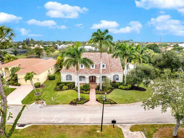 8642 S LAKE CIRCLE, Fort Myers, FL 33908