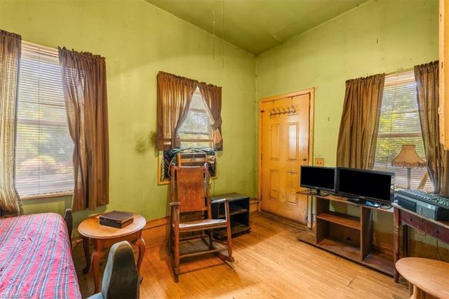 130 Albertson Road, Thomasville, NC 27360