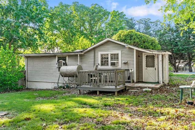 130 Albertson Road, Thomasville, NC 27360