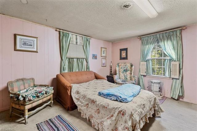130 Albertson Road, Thomasville, NC 27360