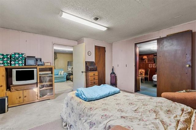 130 Albertson Road, Thomasville, NC 27360