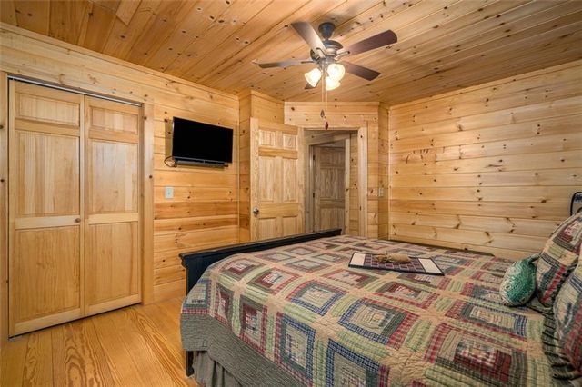 1800 HICKS FORD Road, Ellijay, GA 30540