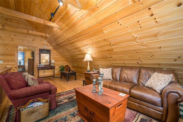 1800 HICKS FORD Road, Ellijay, GA 30540