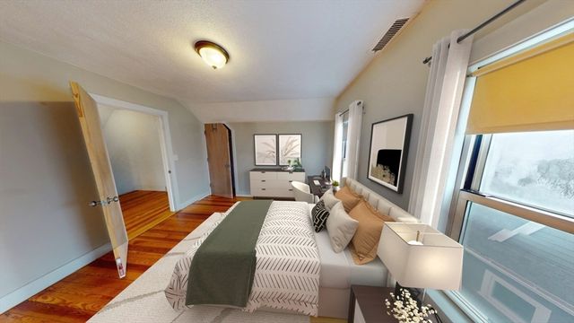 14 Dow St., Somerville, MA 02144