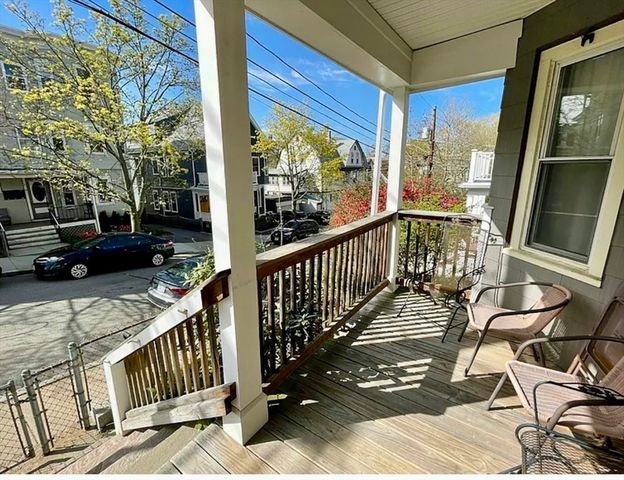 14 Dow St., Somerville, MA 02144