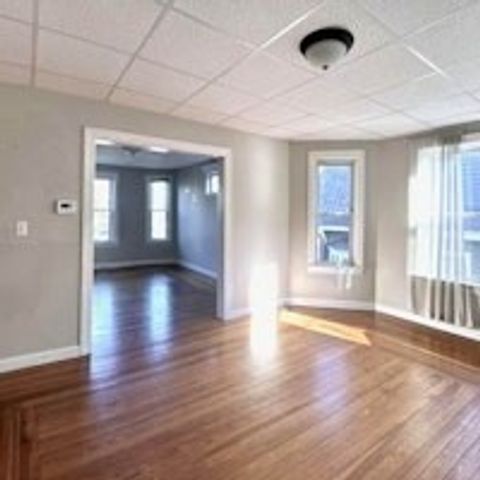 14 Dow St., Somerville, MA 02144