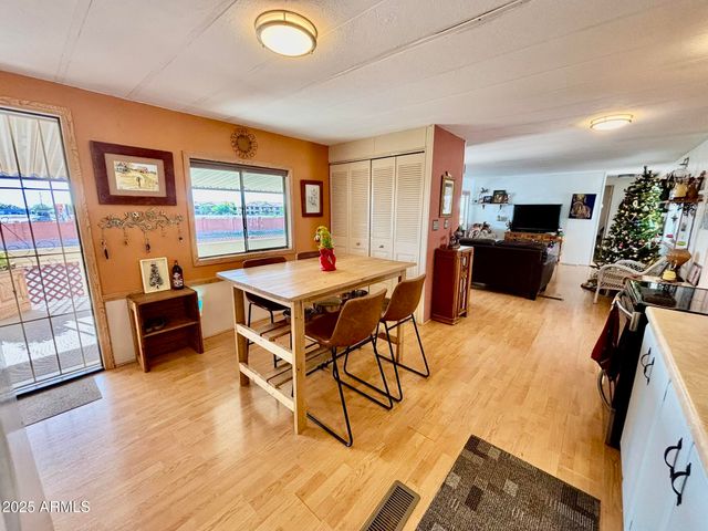 980 E BROADWAY Avenue 16, Apache Junction, AZ 85119