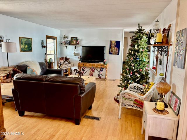 980 E BROADWAY Avenue 16, Apache Junction, AZ 85119