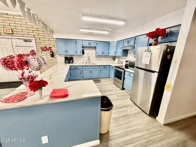 980 E BROADWAY Avenue 16, Apache Junction, AZ 85119