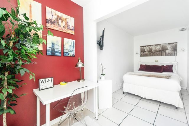 100 Lincoln Rd 1105, Miami Beach, FL 33139