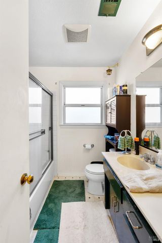 750 Pueblo Ave, Napa, CA 94558