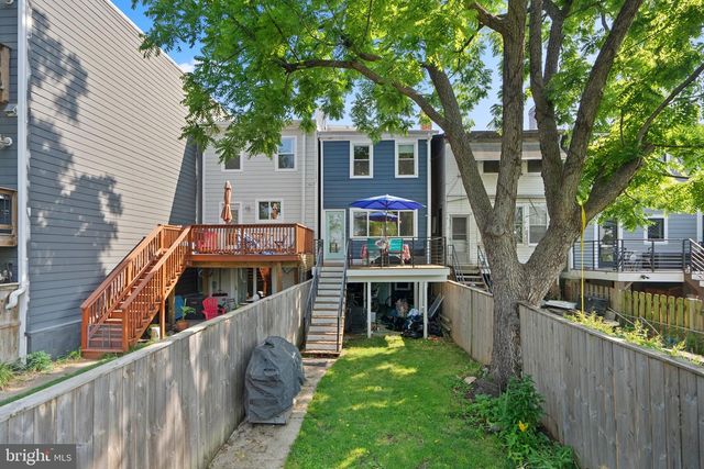 1275 OATES ST NE, Washington, DC 20002