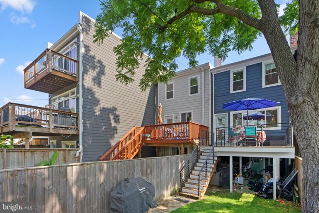 1275 OATES ST NE, Washington, DC 20002